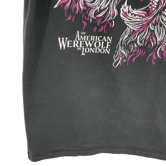 An American Werewolf in London Tshirt Size Large Black Moon 90s Y2k Spooky - Picture 11 of 16